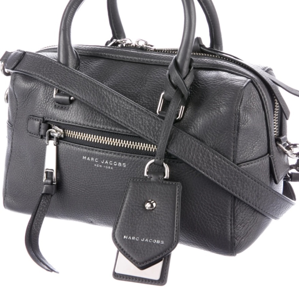 Marc Jacobs Recruit Bauletto Textured Gray Leather Satchel, crossbody, EUC